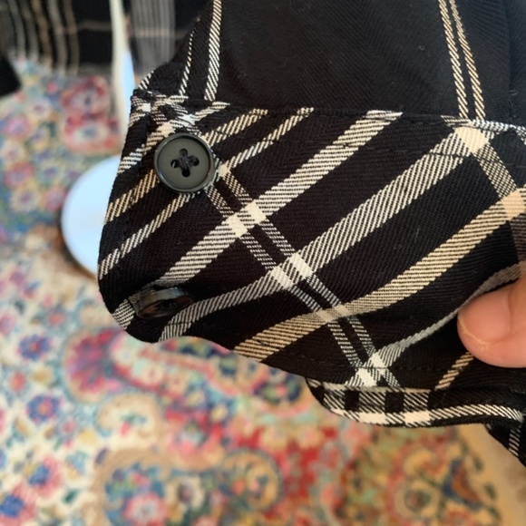 Chico’s rayon button down blouse. Never worn. - Picture 4 of 5